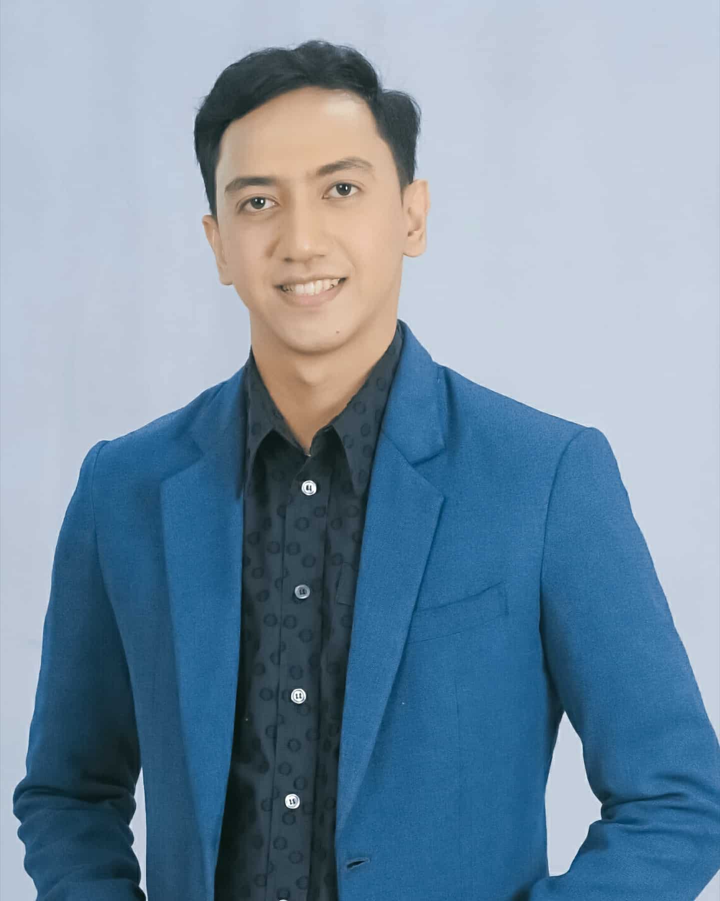 daniel-a-grad-formal